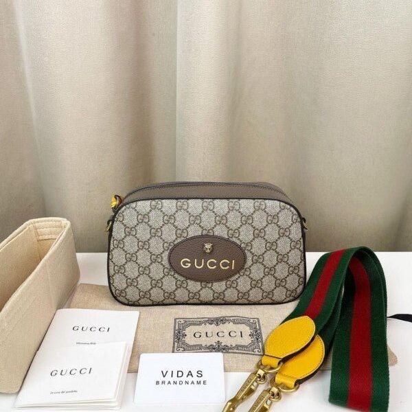 GUCCI NEW HAND BAG WITH BOX