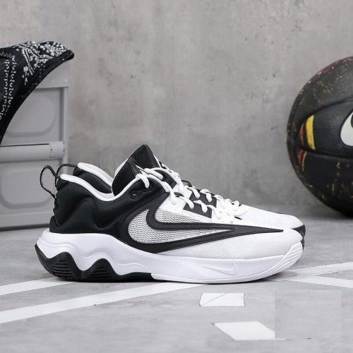 Branded Giannis Immortality 3 White For Mens