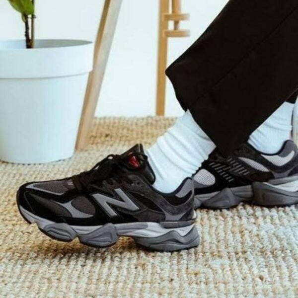 NEW BALANCE NB 9060 LACK GREY