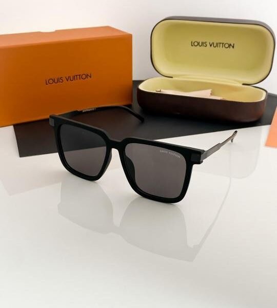 Louis Vuitton Black 58779 Sunglasses